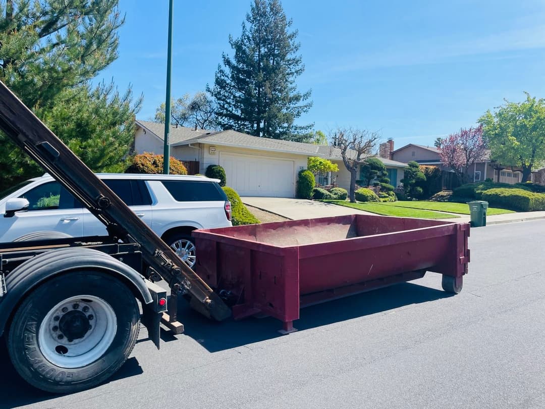 Roofing dumpster delivery